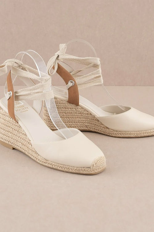 Luxurious DreamCloud Lace-Up Wedges