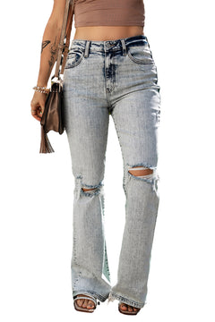 Distressed Flared Jeans: Your Retro Vibes Sorted!