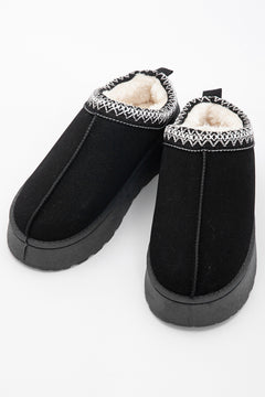 Winter Elegance: Sage Green Plush-Lined Snow Boots