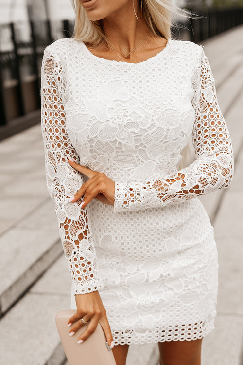 Elegant White Lace Bodycon: Timeless Sophistication