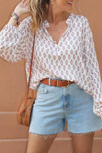 Effortless Chic Button Blouse: Style Made Easy