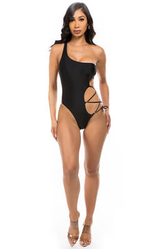 Enchanting Goddess: One-Shoulder Swimsuit - Radiate Romance