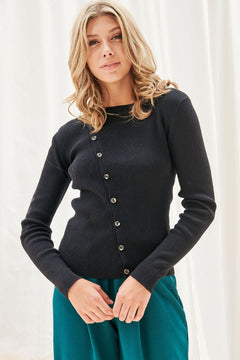 Elegant Button-Up Knit Top: Effortless Style Upgrade