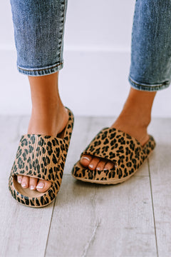 Pink Leopard Elegance Luxury Slip-On Slippers