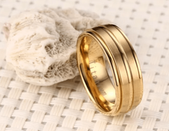 Luxurious Gold Titanium Wedding Band