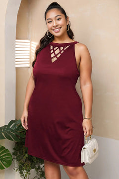 Allure's Embrace: Plus Size Romantic Elegance ❤️