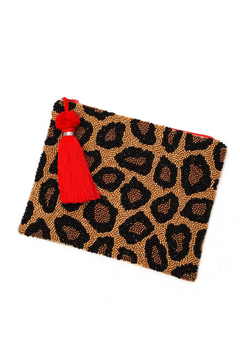 Leopard Beaded Clutch: A Noble Wildlife Ode.