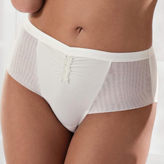 Ethereal Ivory Elegance: Lisca Zarah Hipster Panty