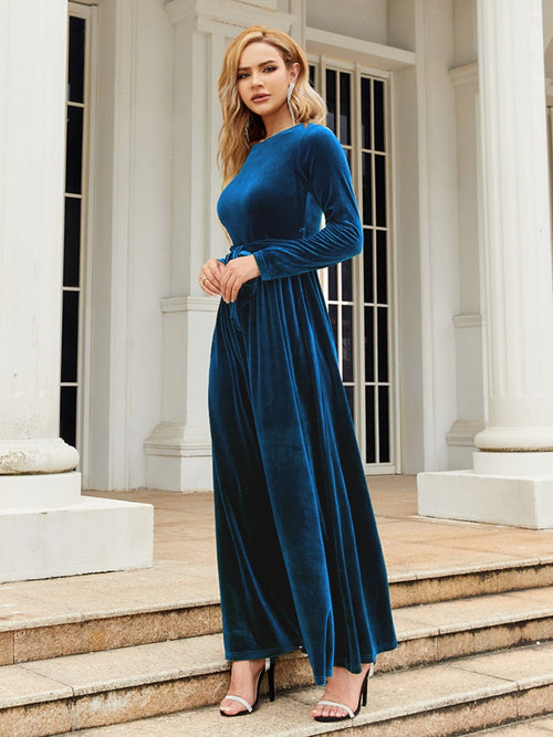 Sleek and Elegant Tie-Front Maxi Dress