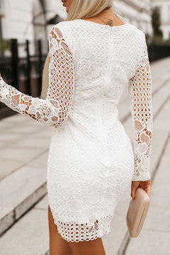 Elegant White Lace Bodycon: Timeless Sophistication