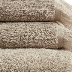 The Taupe Towel Elegance: INK+IVY Opulence