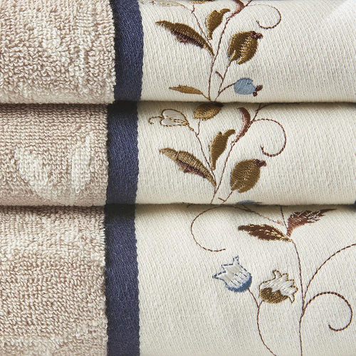 The Opulent Madison Park Serene Towel Set