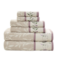 Luxurious Embroidered Cotton Jacquard Towel Set