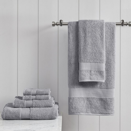 Opulent Organic Cotton Towels: A Royal Bath