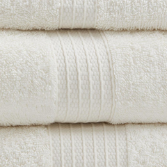 Opulent Organic Cotton Towels: A Royal Bath