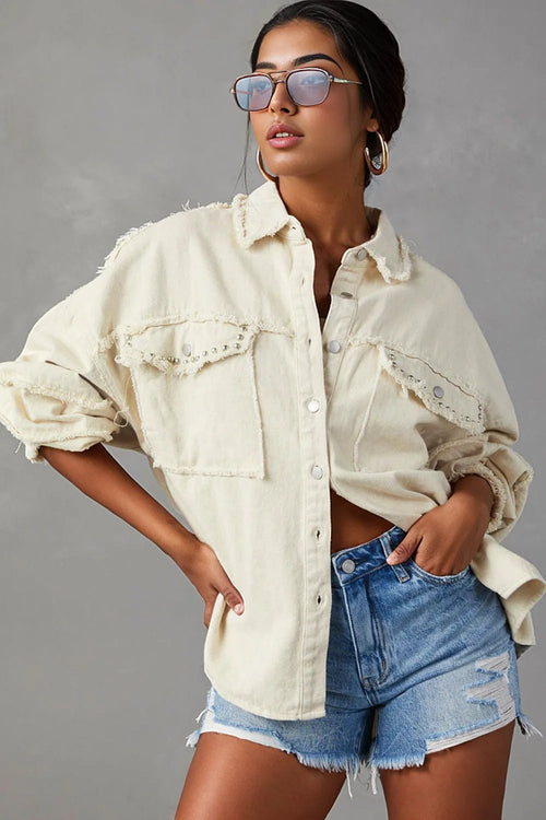 White Frayed Denim Jacket: Your Autumn Must-Have!