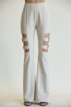 Lola's High-Waisted Belted Bell Bottoms: Style Powerhouse!