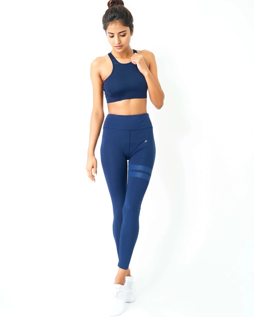 Sculpt & Shine Leggings: Embrace Workout Confidence!