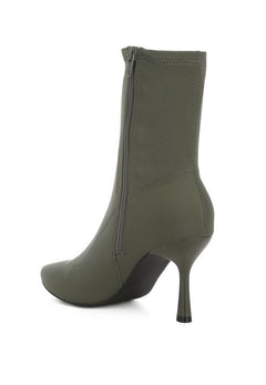 Zudio Luxe Cloud Lycra Dream Boots: Opulent Comfort