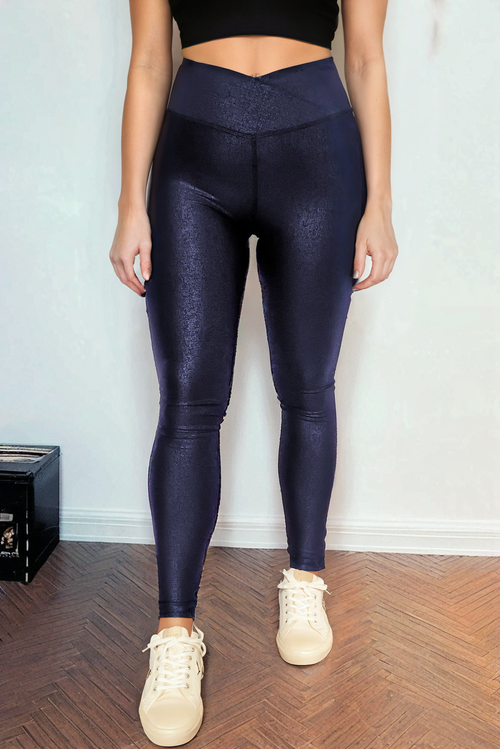 Navy Blue Sass Leather Leggings: Must-Have Chic!