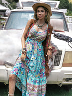 Bohemian Beach Maxi Dress: Effortless Summer Elegance