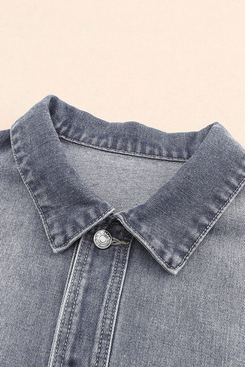 Gray Chest Pockets Denim Jacket: Effortless Layering