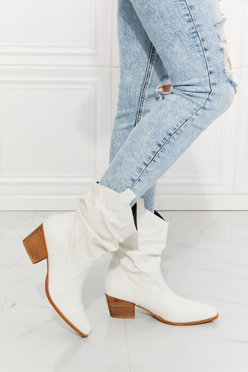 Opulent White Scrunch Cowboy Boots: Fashion Elite!