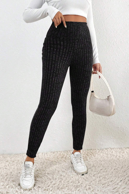 Chic & Cozy: Dark Grey Ribbed Leggings 🖤