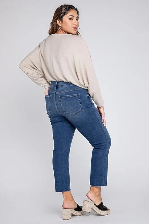 Enchanted Romance High Rise Jeans: Elegance Awaits 💖