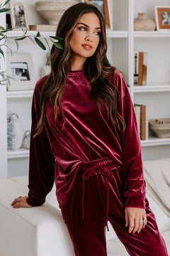 Fireside Charm Velvet Lounge Set 🌟