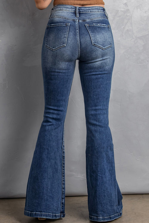 Flattering Flare Jeans: Feel Fabulous from Hip!