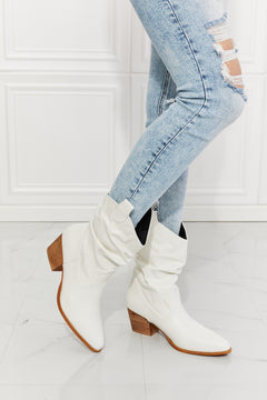 Opulent White Scrunch Cowboy Boots: Fashion Elite!