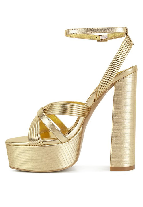 Opulent Elegance: Luxury Patent Strap Sandals 🌟