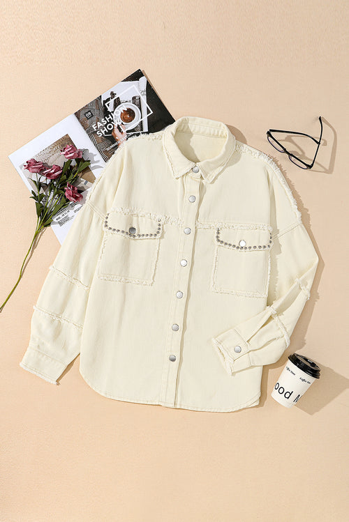 White Frayed Denim Jacket: Your Autumn Must-Have!