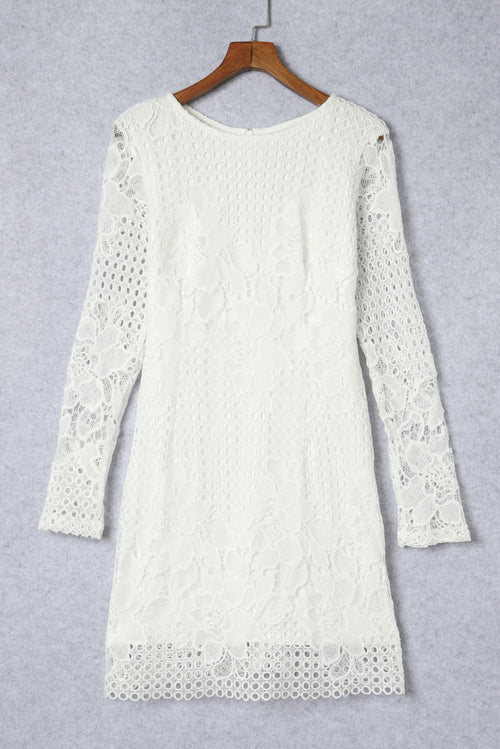 Elegant White Lace Bodycon: Timeless Sophistication