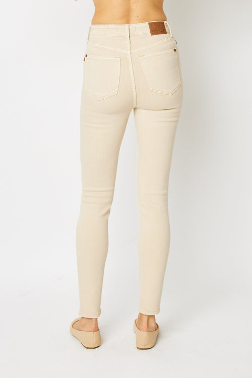 Judy Blue Tummy Control Skinny Jeans: Ultimate Comfort