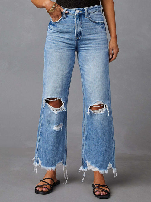 Rebel Chic Distressed Jeans: Effortless Style Essential