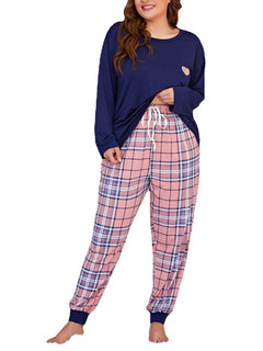 Enchanted Plaid Romance: Plus Size Dreams 🌙