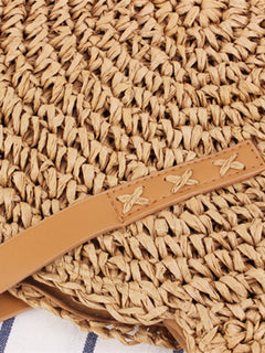 Straw Woven Beach Bag: A Summer Dream.