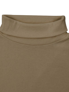 Luxuriant Men's Solid Turtleneck: Elegance in Warmth