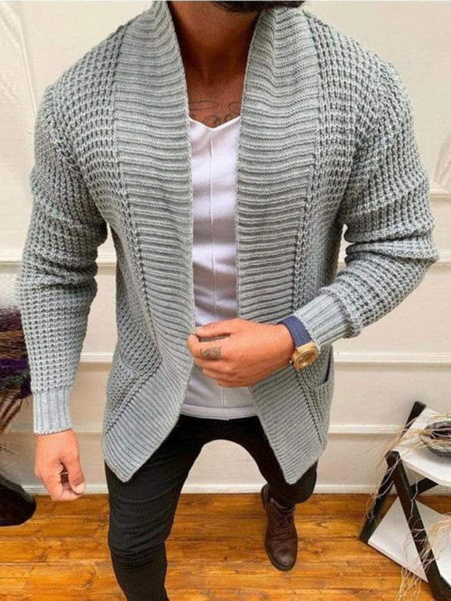 Elegant Men's Knitted Cardigan: Winter Sophistication