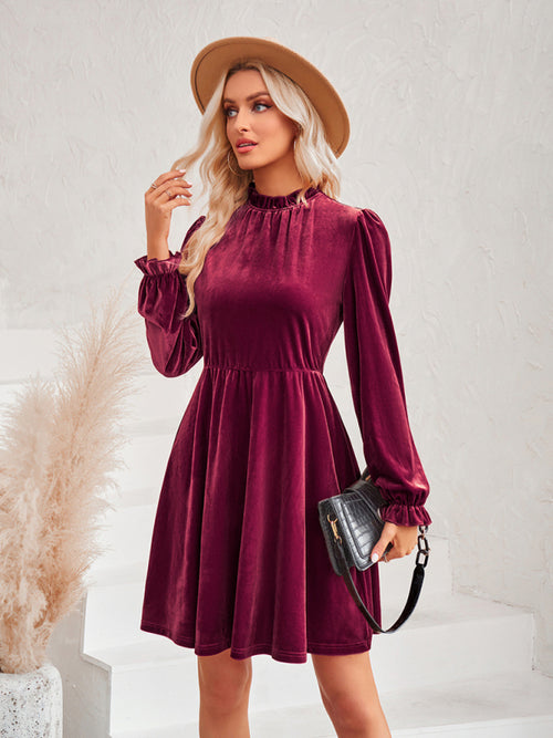 Elegant Velvet Turtleneck Waist Dress