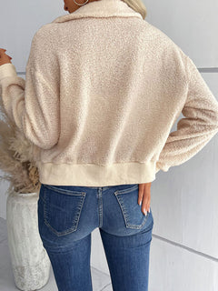 Charming Long-Sleeved Lapel Sherpa Jacket for Cozy Adventures