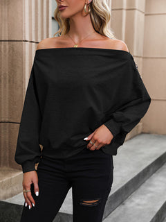 Off-Shoulder Knitted Top: Effortless Elegance! 🌟