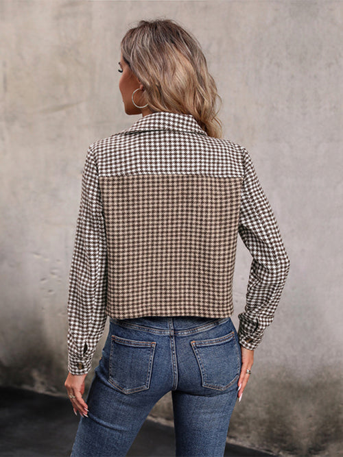 Charming Houndstooth Autumn Jacket for Stylish Adventures