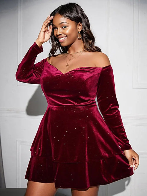 Velvet Royalty: Curves Enchanted 💖