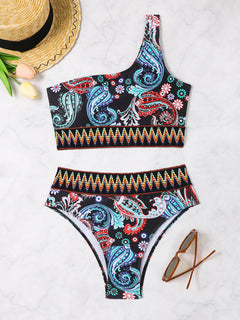 Bohemian Bliss: One-Shoulder Bikini 💖 Romantic