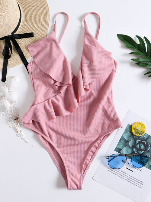 Enchanted Ruffled Swimsuit: Elegance in Every Wave. 💖