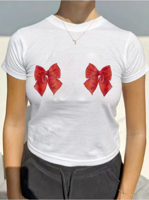 Charming Bow Print Tee: Your Casual Essential