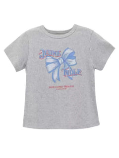 Charming Bow Print Tee: Your Casual Essential